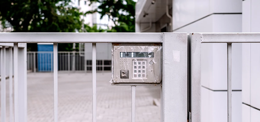 Gate Locks For Metal Gates in Crescent City, California