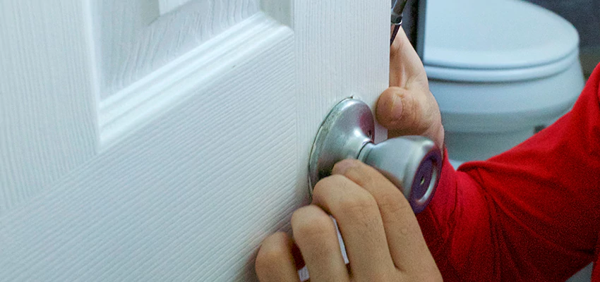 Vintage Door Knob Replacement in Crescent City, CA